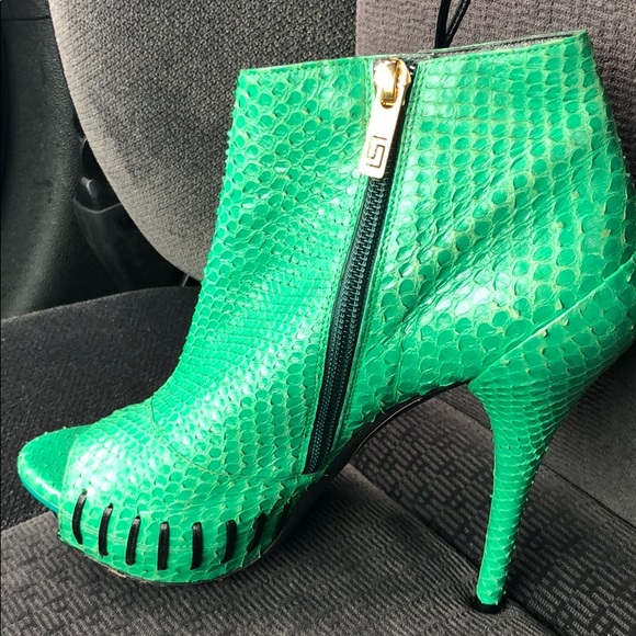 Versace open toe booties - Picture 2 of 8